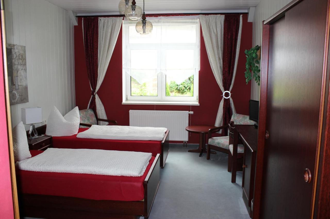 Gasthof Und Pension Frankenthal - Garni Gera Exterior photo